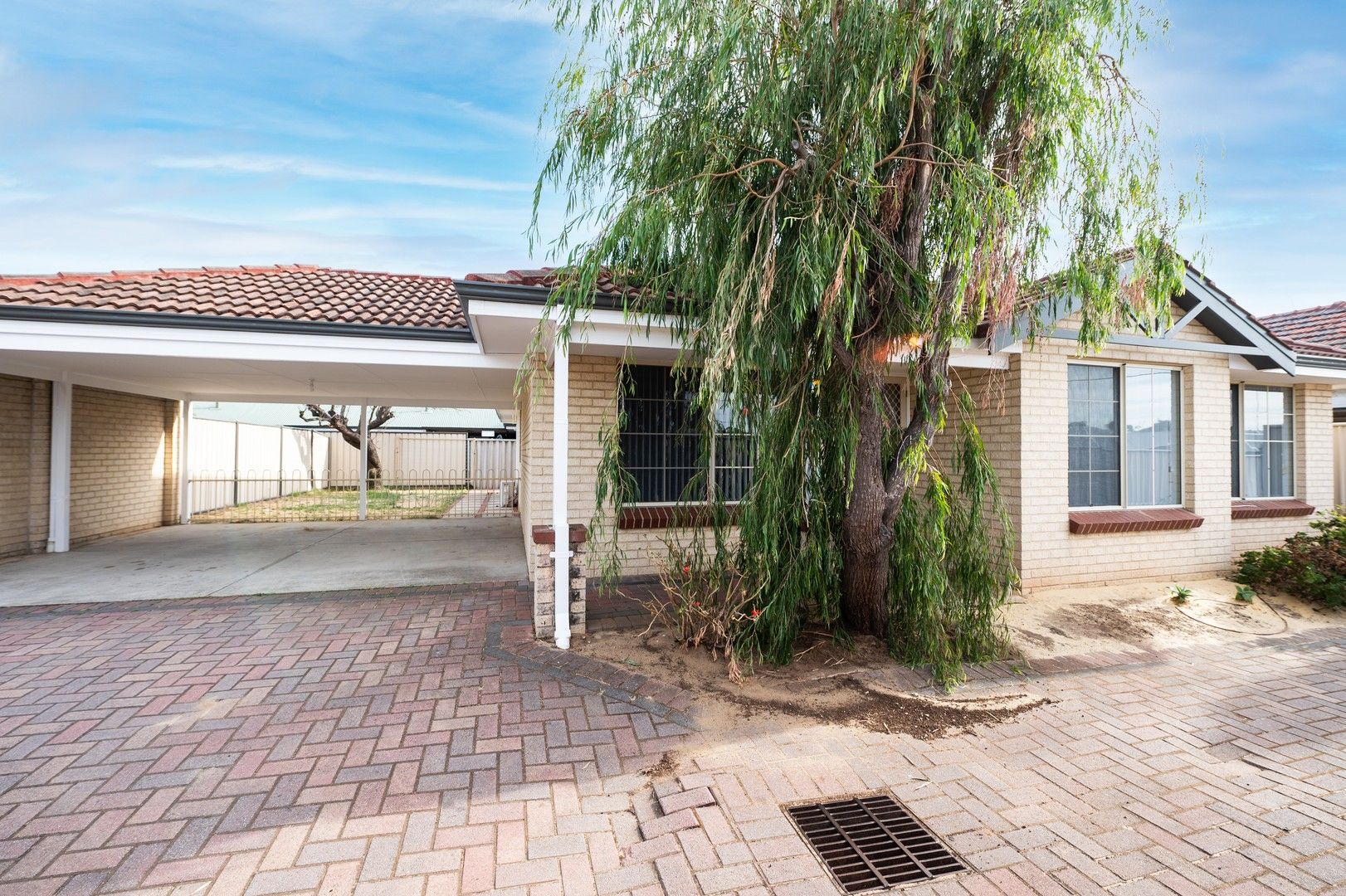3 bedrooms House in 2/58 Minninup Road SOUTH BUNBURY WA, 6230