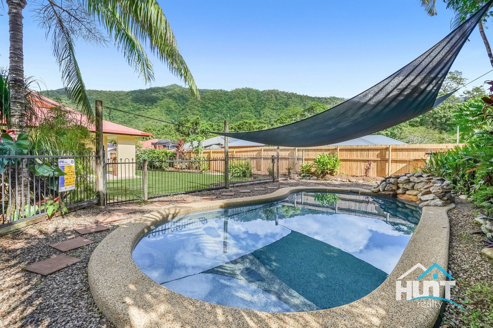 4 bedrooms House in 4 Bayu Close REDLYNCH QLD, 4870