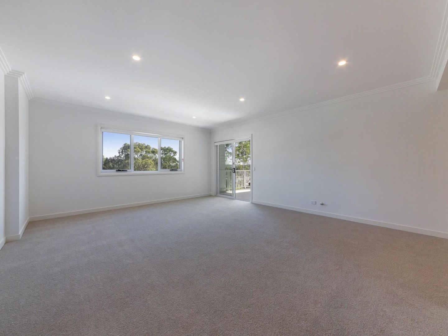 95/23 Regent Honeyeater Grove, Kellyville NSW 2155, Image 2