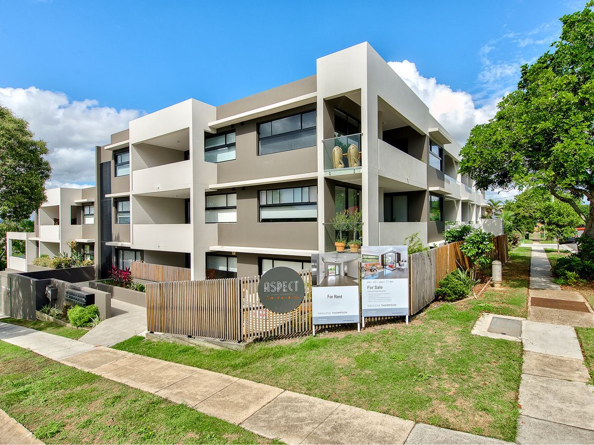 2 bedrooms Apartment / Unit / Flat in 305/27 Ekibin Road ANNERLEY QLD, 4103