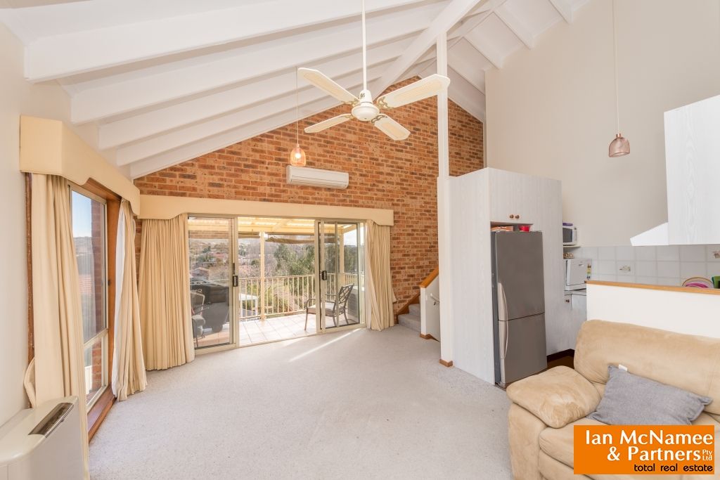 1/1A Doyle Place, Karabar NSW 2620, Image 0