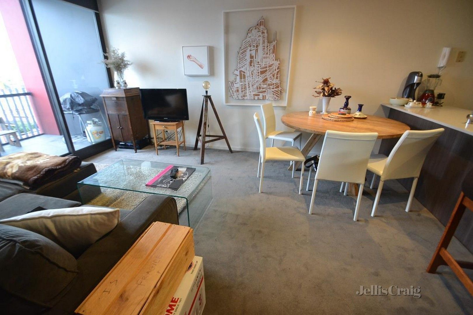 1 bedrooms Apartment / Unit / Flat in 305/96 Charles Street FITZROY VIC, 3065