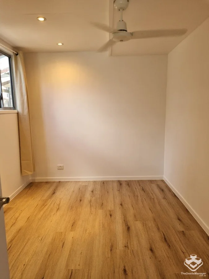 Additional image 7 of 34 William Parade, Fairfield QLD 4103