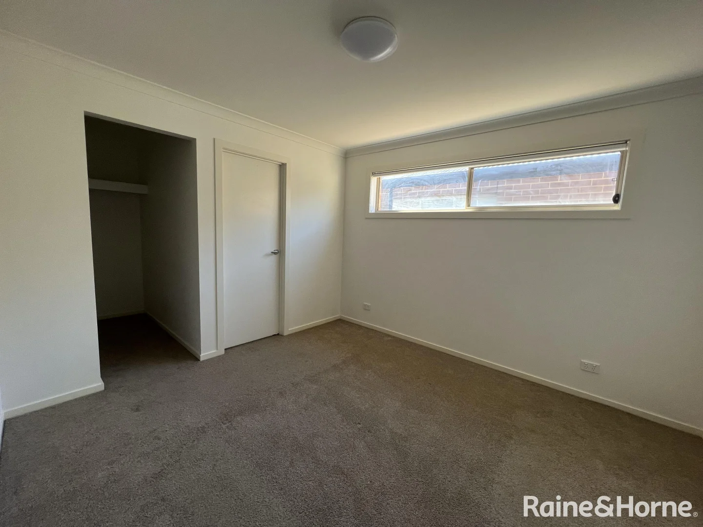 Additional image 3 of 10 Parkdale Lane, Andrews Farm SA 5114