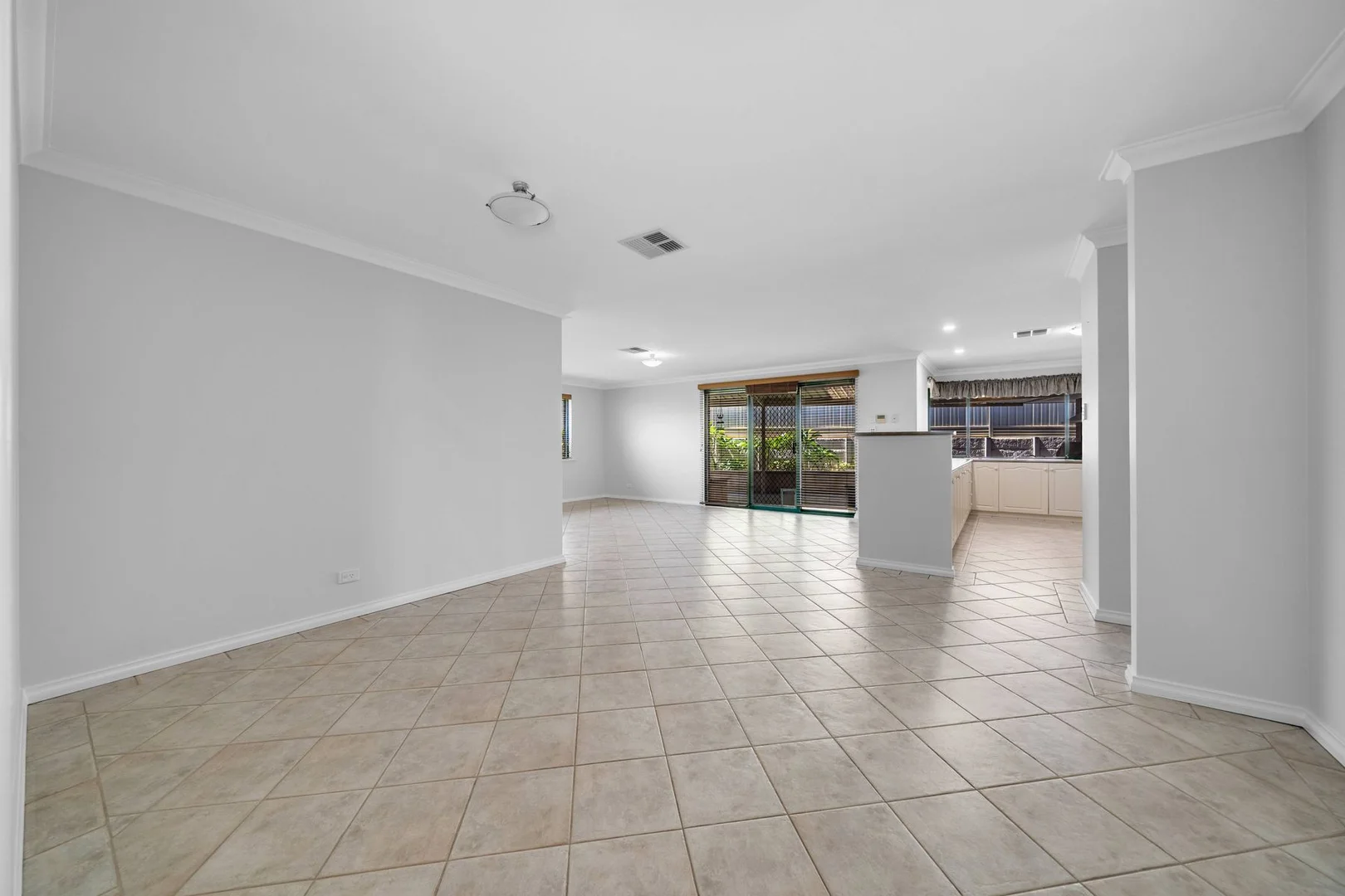 Additional image 6 of 63 Stonehaven Parade, Kinross WA 6028