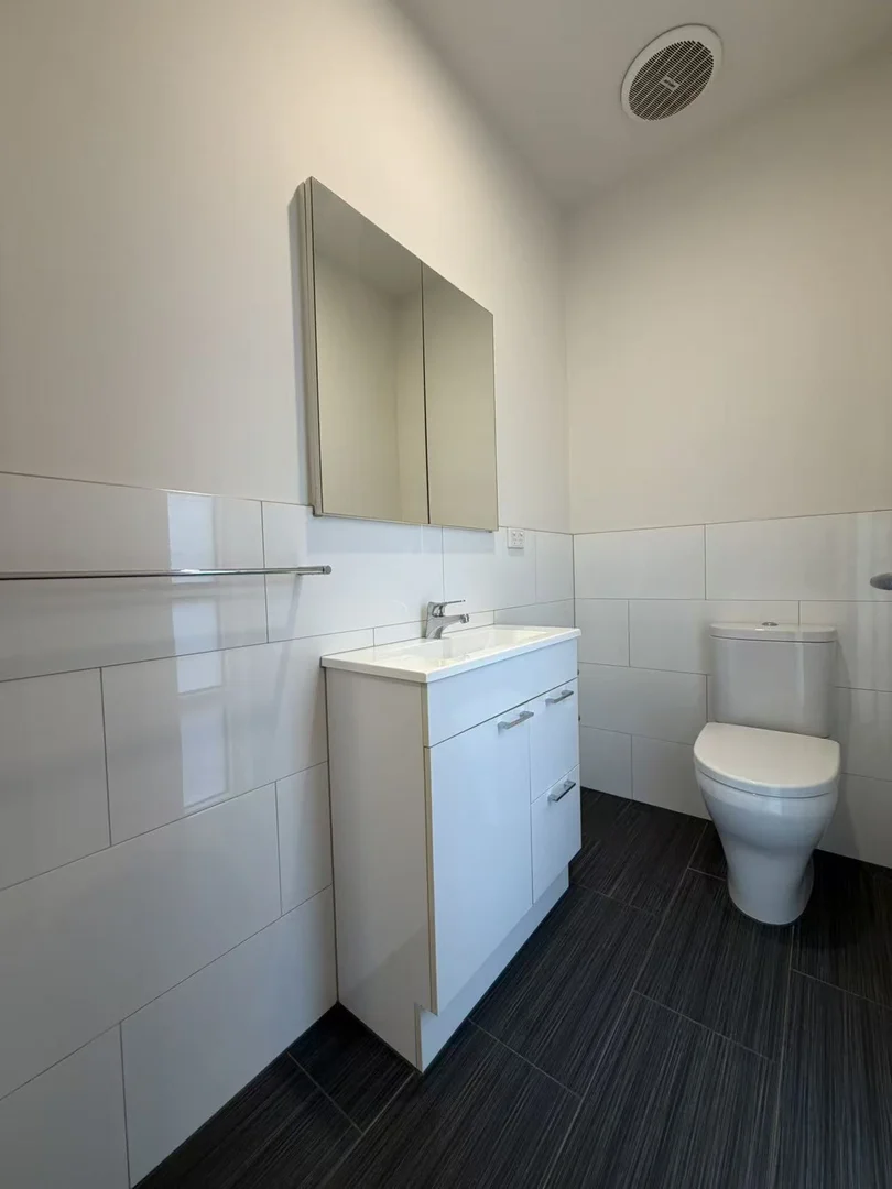 Additional image 11 of 32 Carnarvon Road, Caulfield North VIC 3161