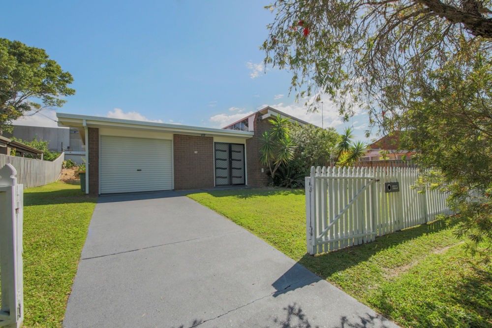 26 Hepworth Street, Arundel QLD 4214, Image 2