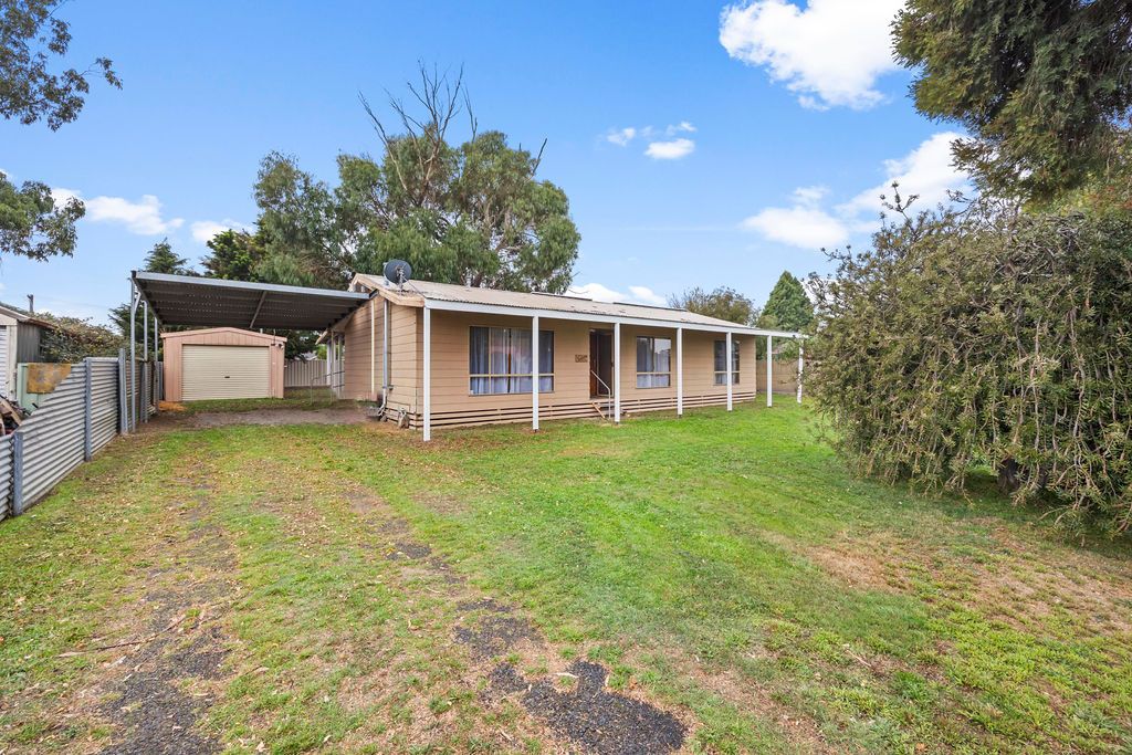 13 Bedggood Court, Sebastopol VIC 3356, Image 0