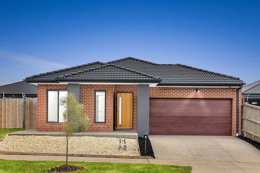 4 bedrooms House in 4 Alfred Road MICKLEHAM VIC, 3064