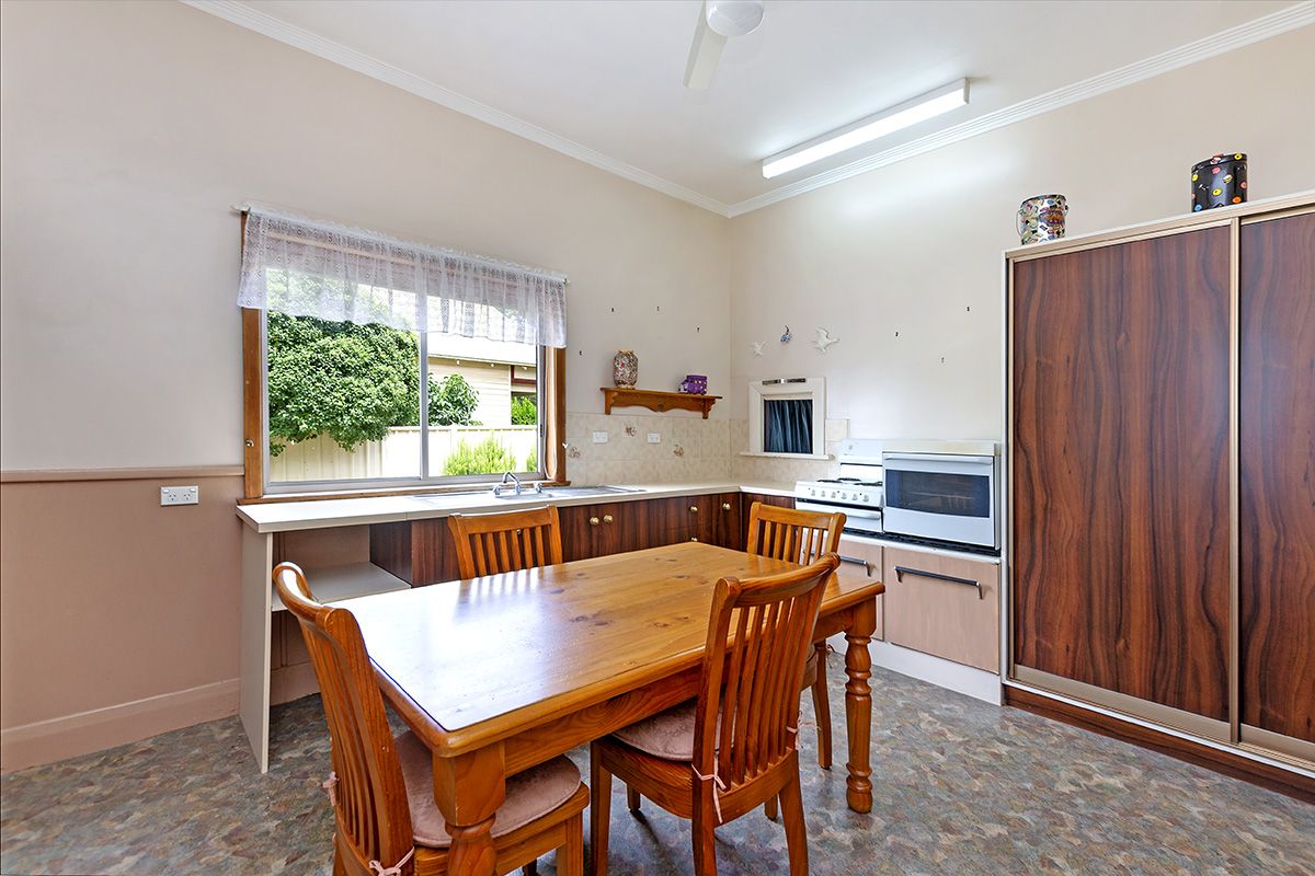 34 MACPHERSON STREET, Hamilton VIC 3300, Image 2