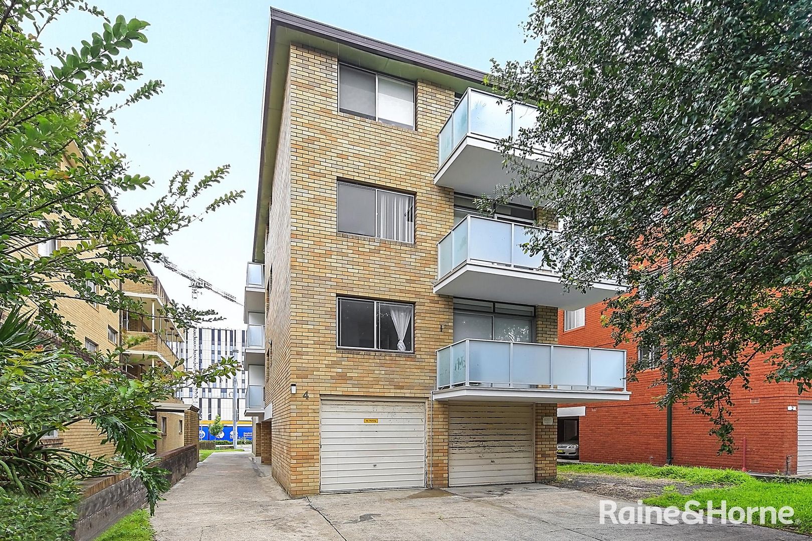 2/4 Blenheim Street, Randwick Property History & Address Research