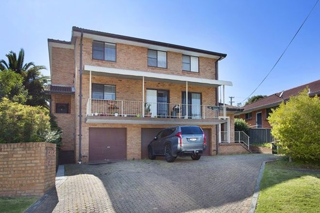 Picture of 2/3 Melinda Grove, LAKE HEIGHTS NSW 2502