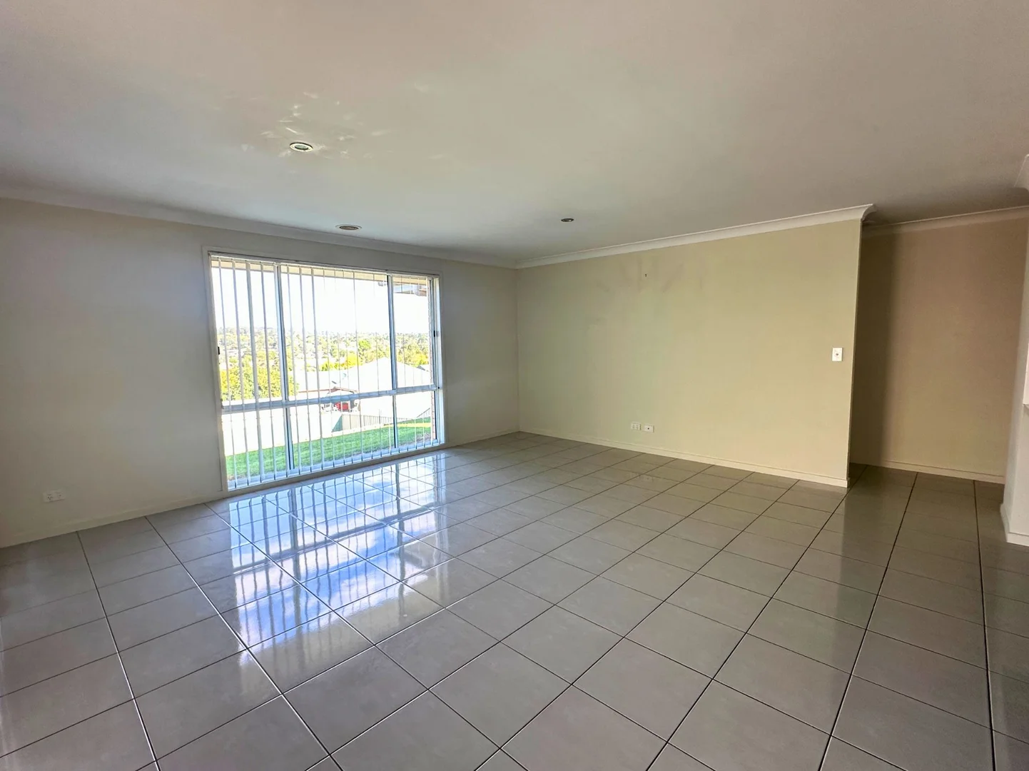 Additional image 3 of 58 Honeyman Drive, Orange NSW 2800