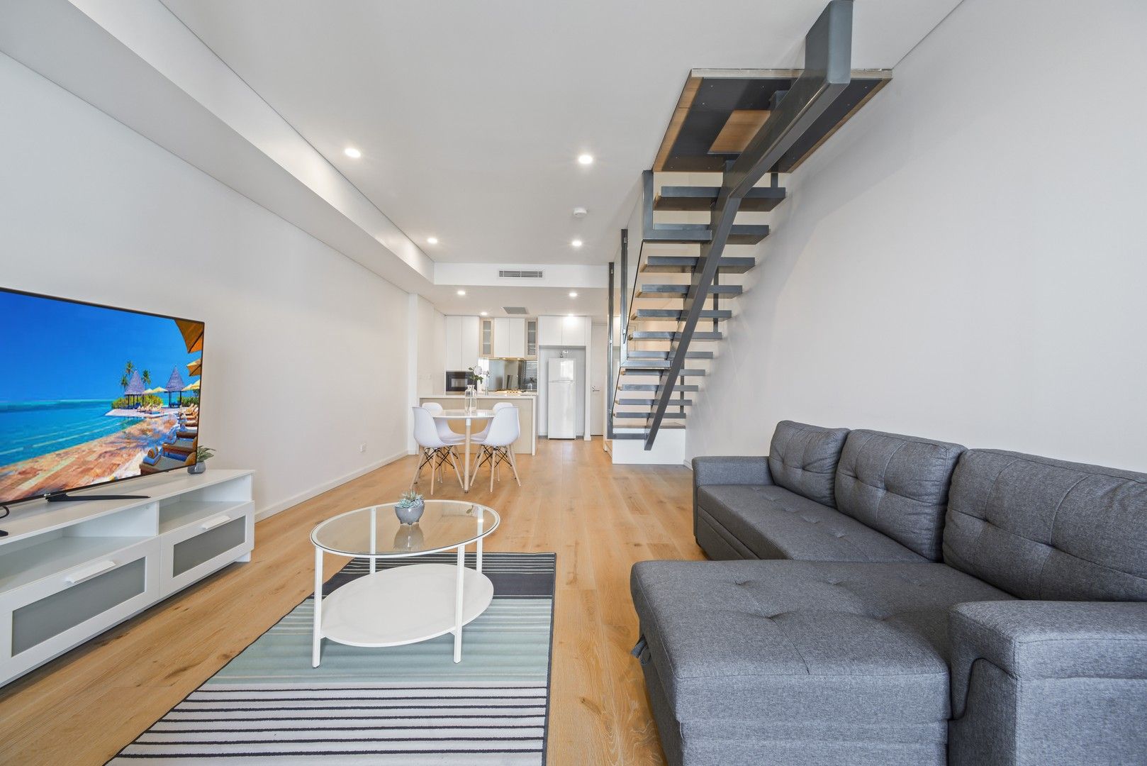 2 bedrooms Apartment / Unit / Flat in 211/1 Wattle  Crescent PYRMONT NSW, 2009