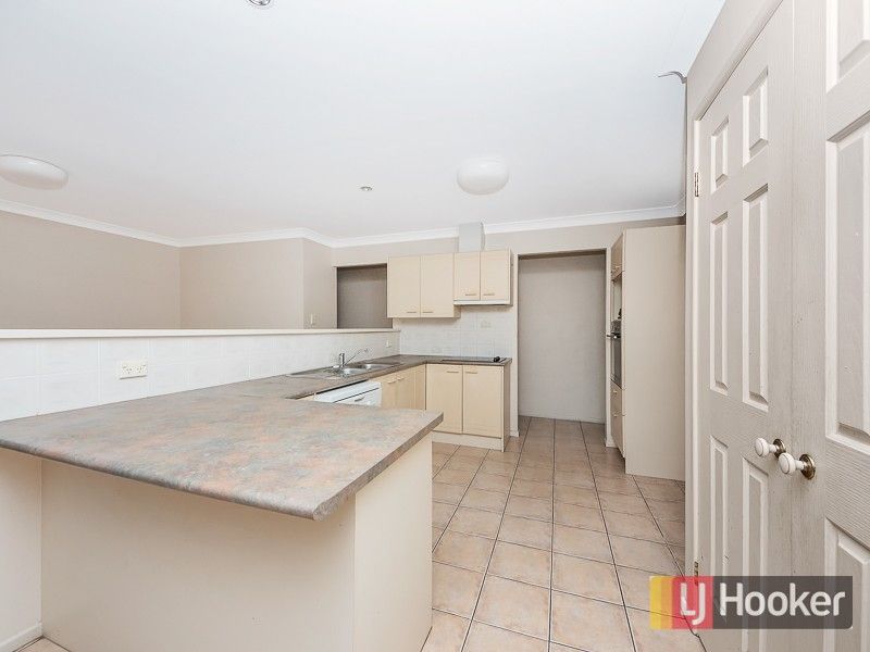 7 Tamara Street, The Gap QLD 4061, Image 2