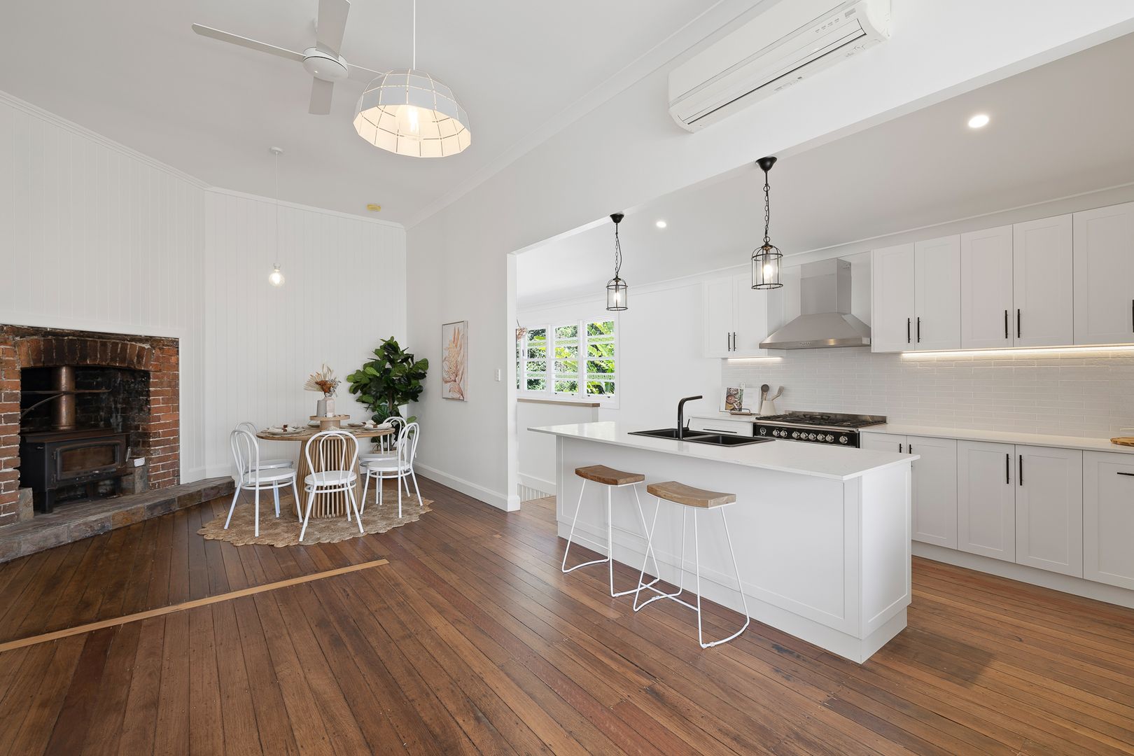 6 Jubilee Avenue, Mullumbimby NSW 2482 House For Rent Domain