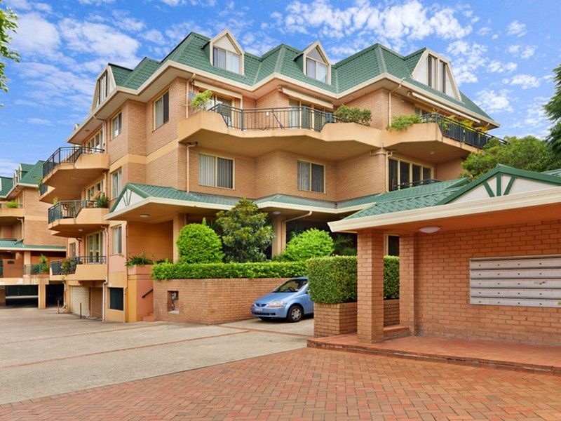 2 bedrooms Apartment / Unit / Flat in 33/108 High Street MASCOT NSW, 2020