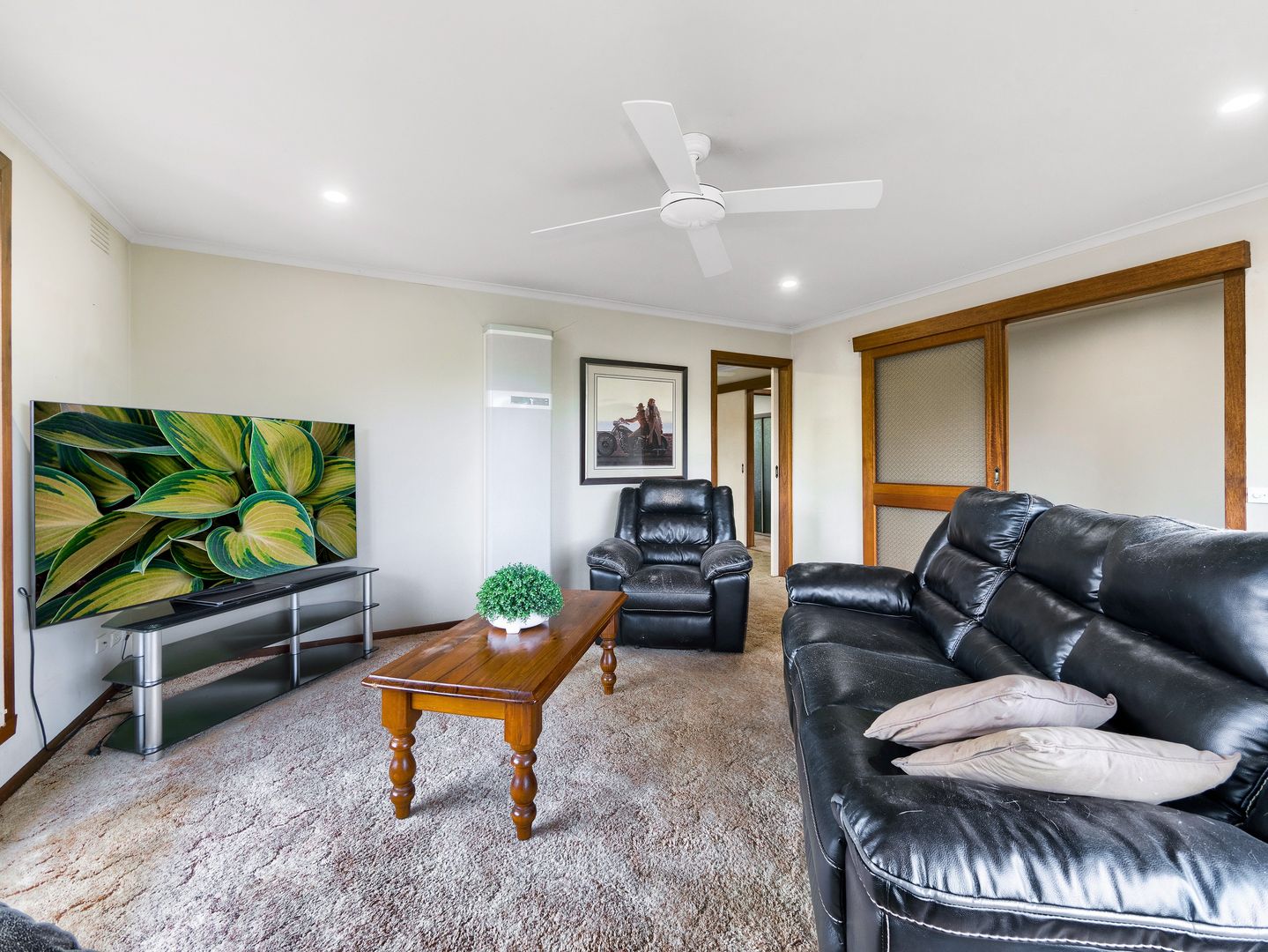 1/41 Lyall Street, Cranbourne VIC 3977, Image 2