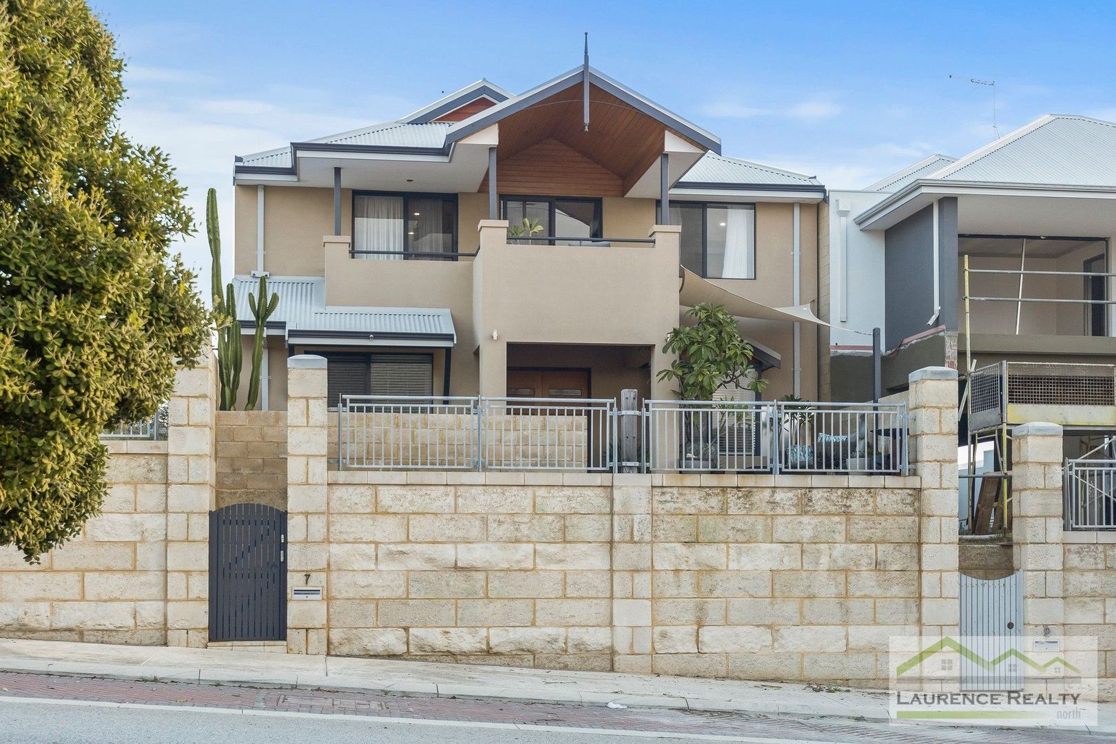 4 bedrooms House in 7 Penzance Terrace MINDARIE WA, 6030