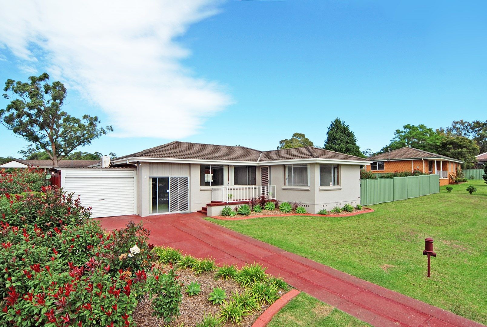 4 Yeovil Drive, Bomaderry NSW 2541, Image 0