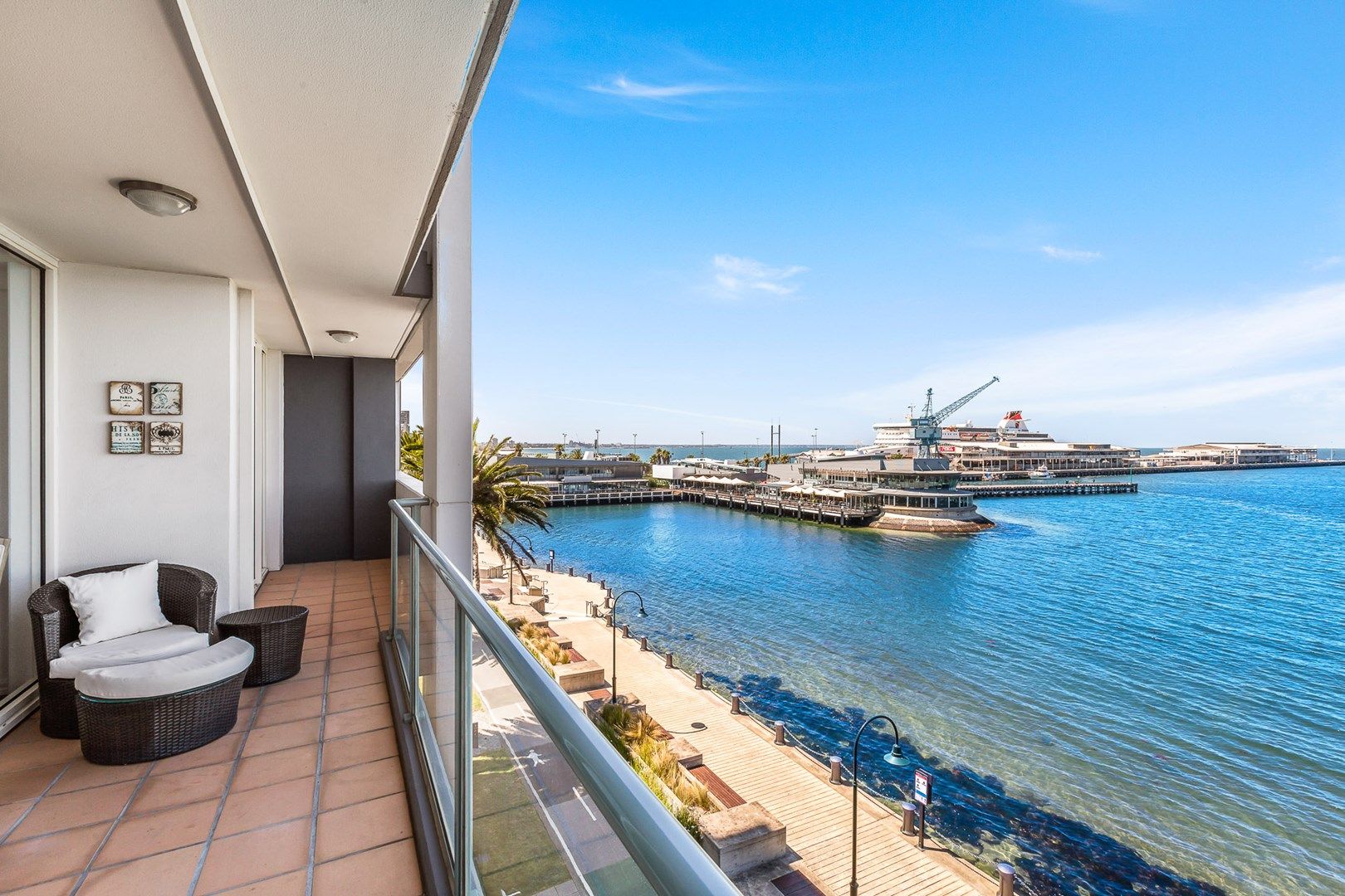 2 bedrooms Apartment / Unit / Flat in 306/115 Beach Street PORT MELBOURNE VIC, 3207