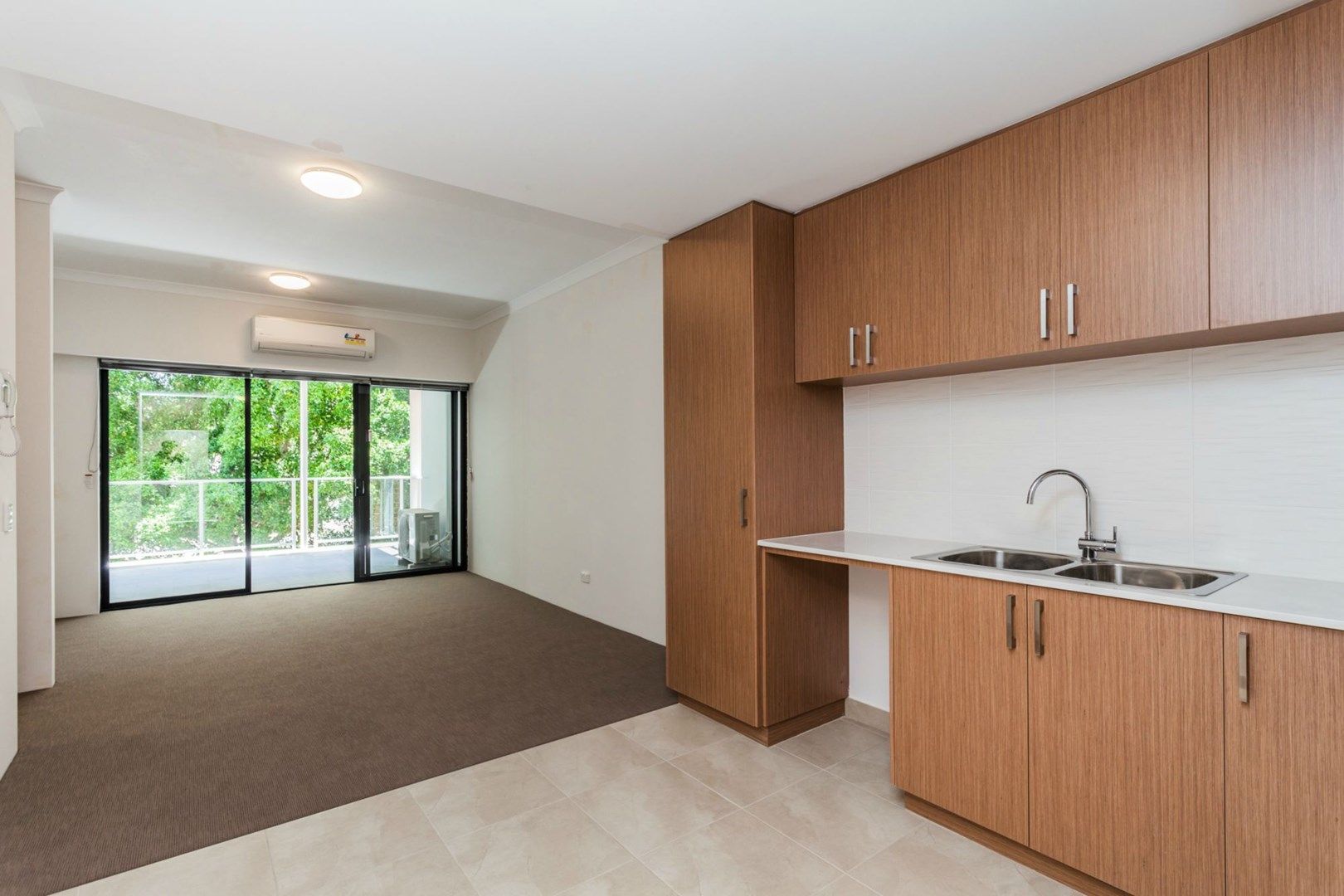 2 bedrooms Apartment / Unit / Flat in 29/7 Juliet Road COOLBELLUP WA, 6163
