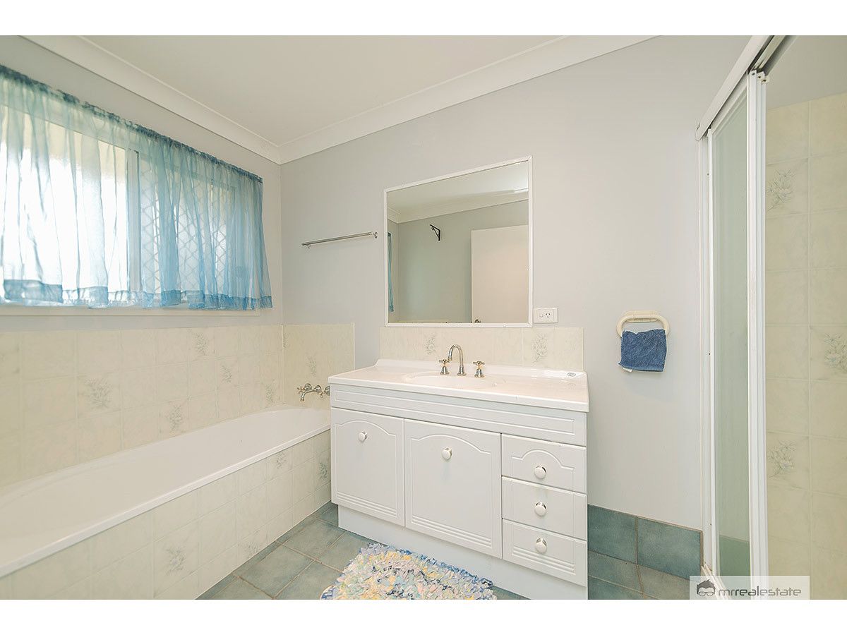 26 Grevillea Drive, Kawana QLD 4701, Image 2