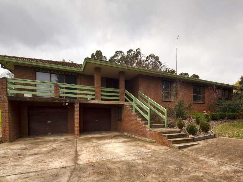 9 Harvey Street, CRESWICK VIC 3363, Image 0