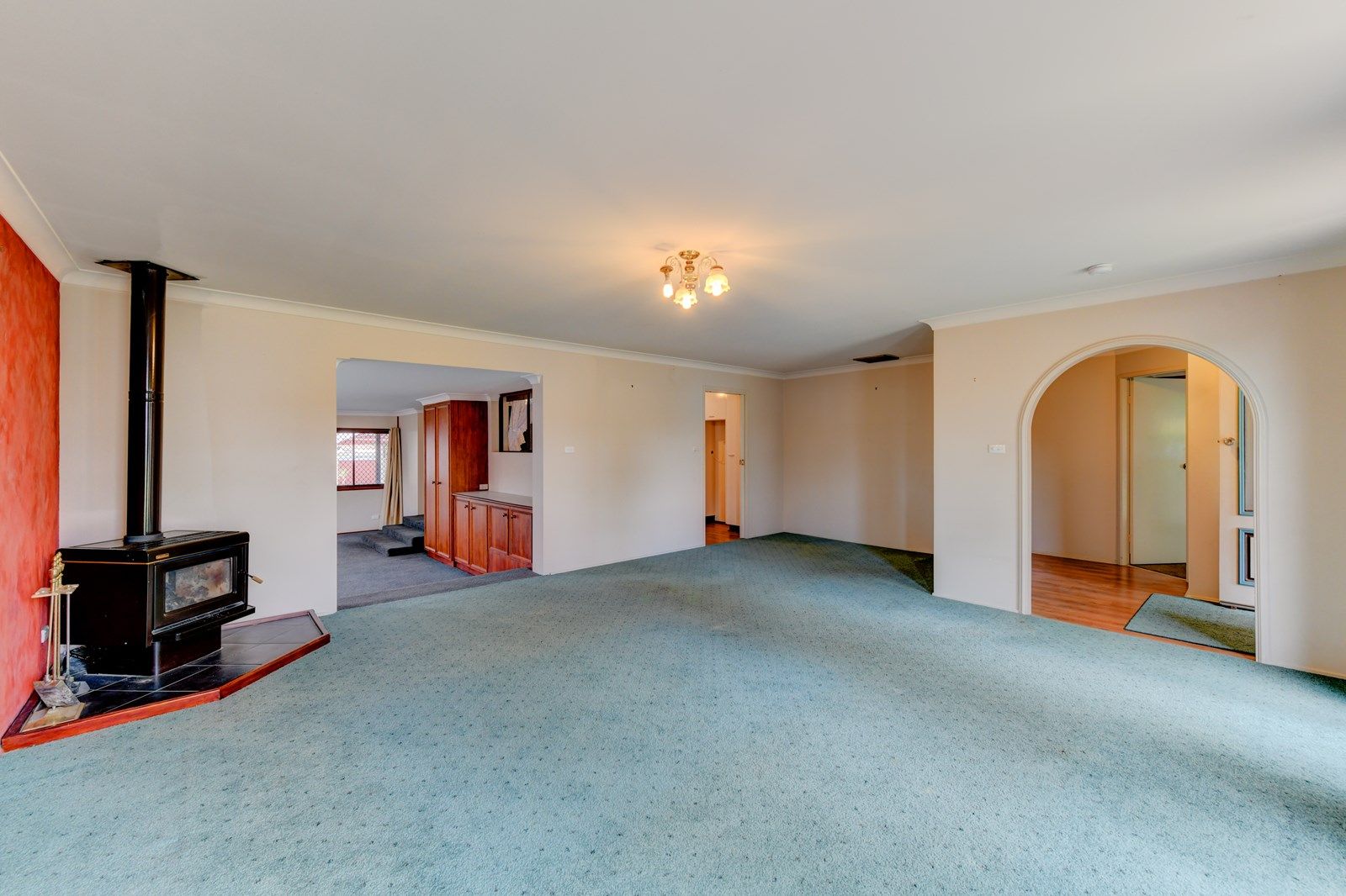 5 Mayne Drive, Tamworth NSW 2340, Image 2