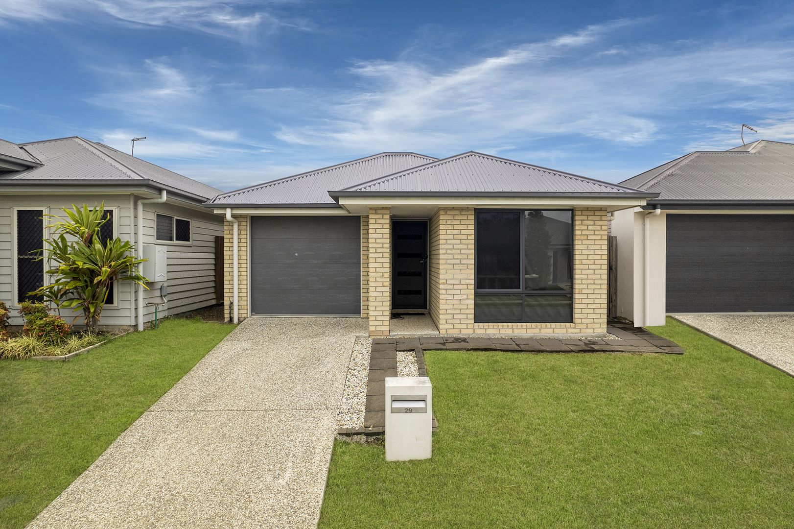 29 Derwent Close, Holmview QLD 4207, Image 1