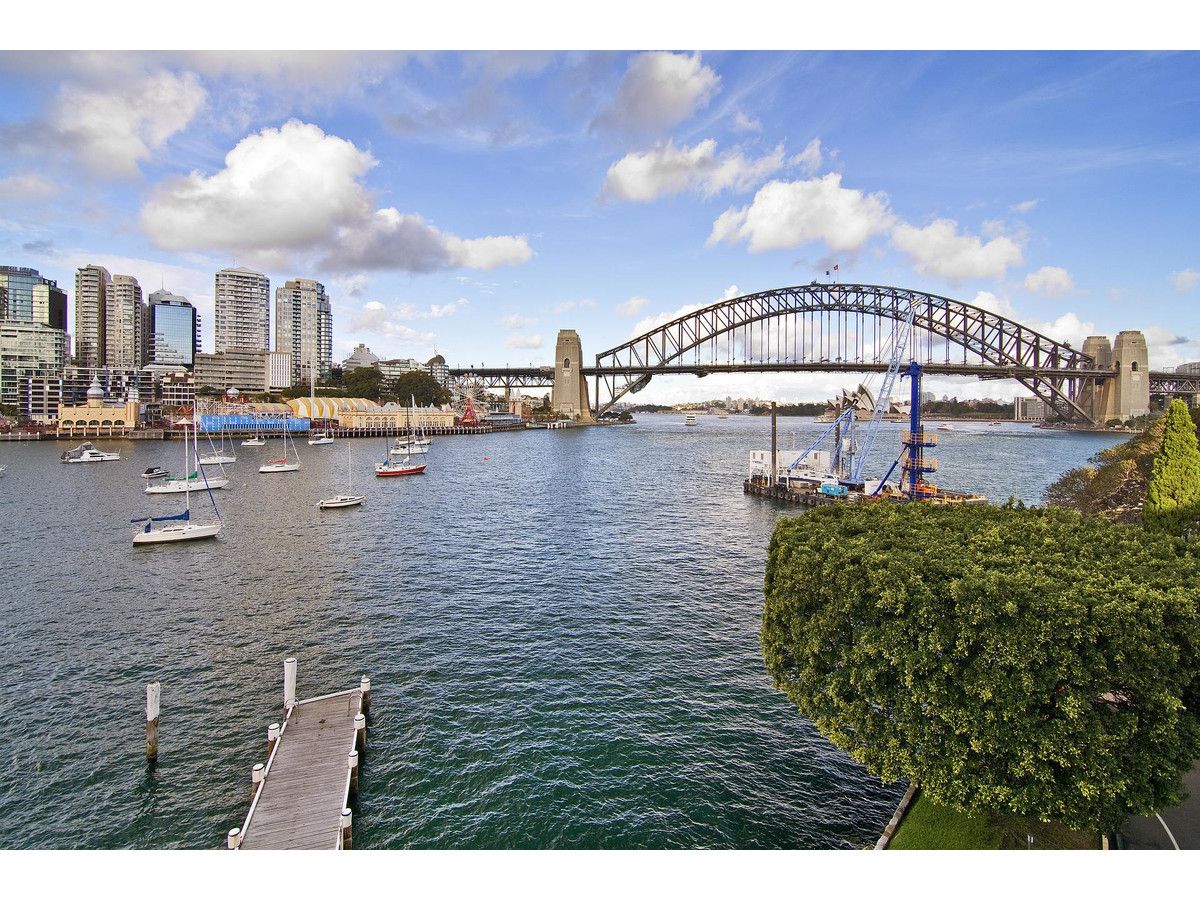 15/2A Henry Lawson Avenue, Mcmahons Point NSW 2060, Image 0