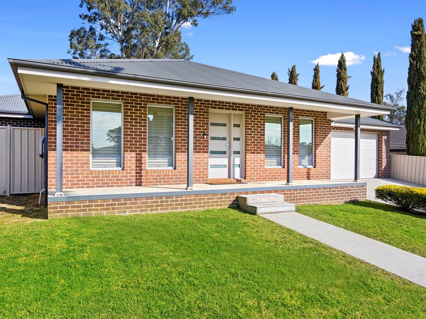 3 bedrooms House in 108 Cooper Street ALEXANDRA VIC, 3714