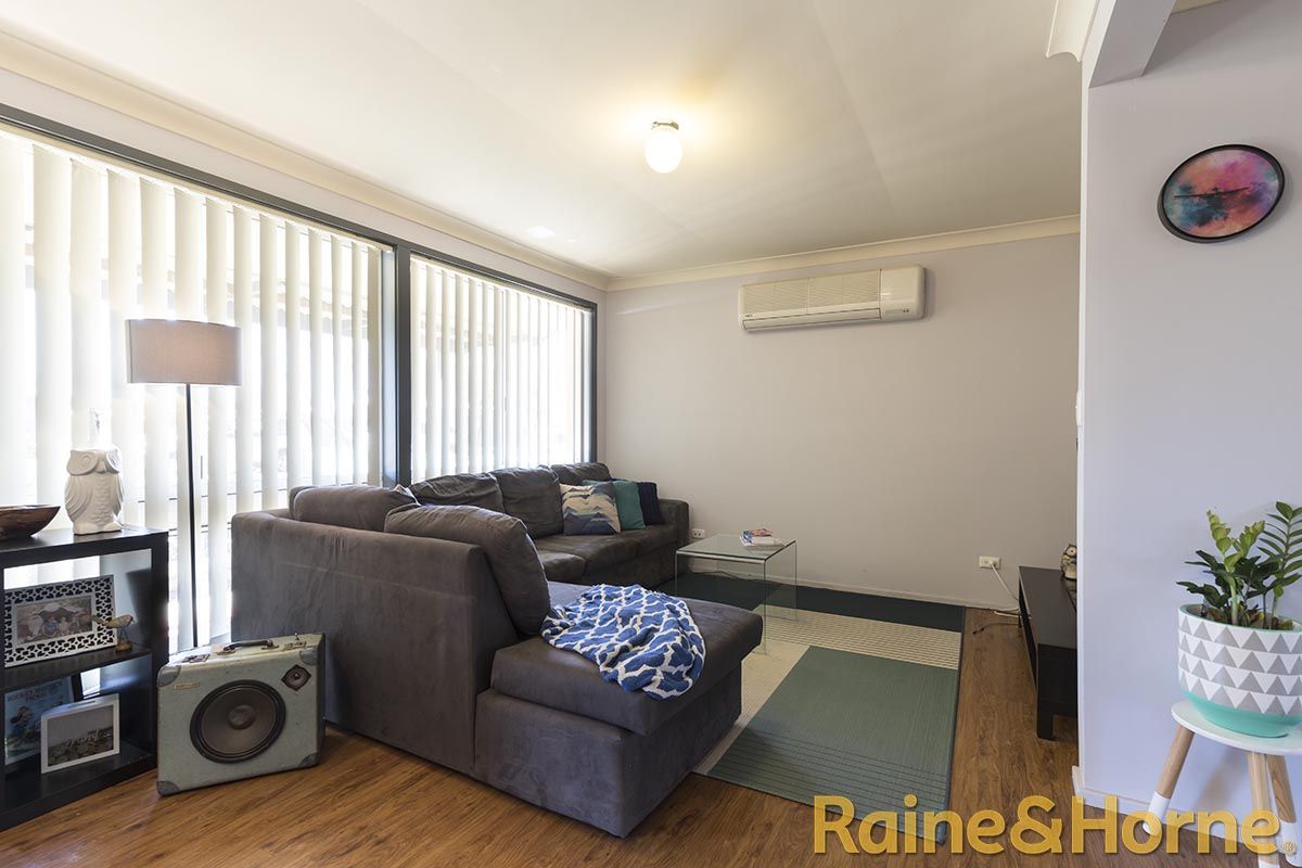 19 Potter Close, Dubbo NSW 2830, Image 2