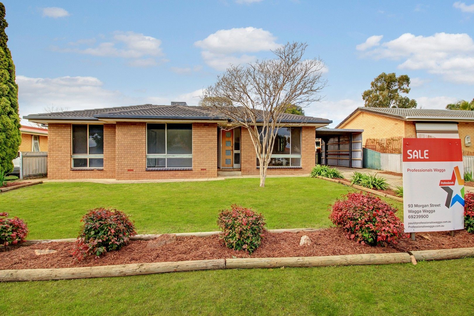 16 Simpson Avenue, Forest Hill NSW 2651, Image 0