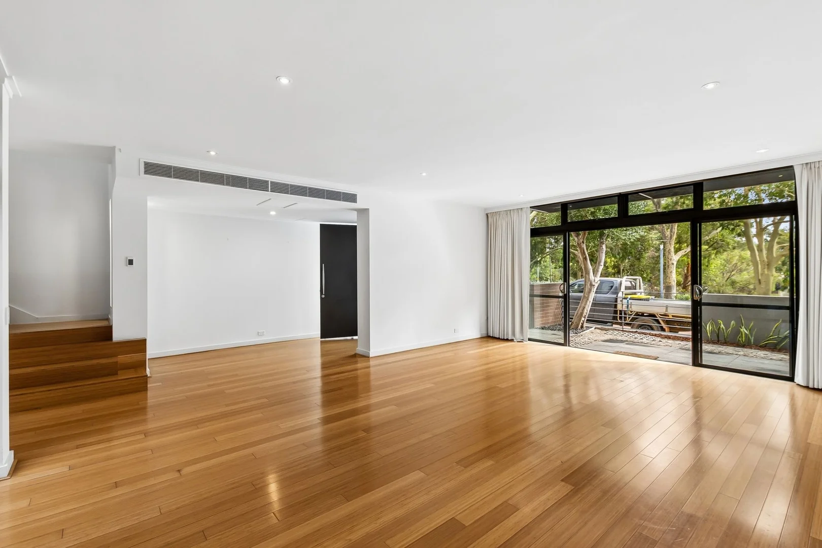 Additional image 16 of 8 Lupin Hill Grove, Nedlands WA 6009