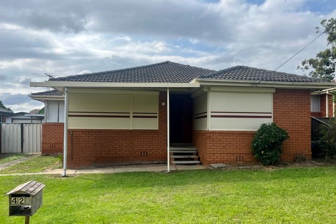 Picture of 42 Kingsclare Street, LEUMEAH NSW 2560