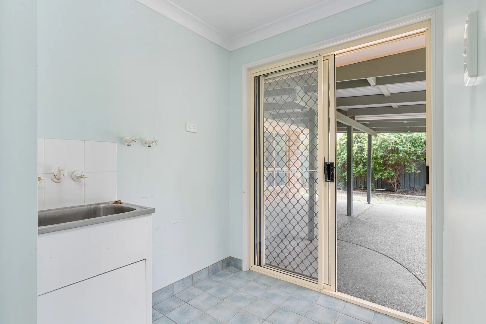 Additional image 13 of 21 Statesmans Drive, Emerald QLD 4720