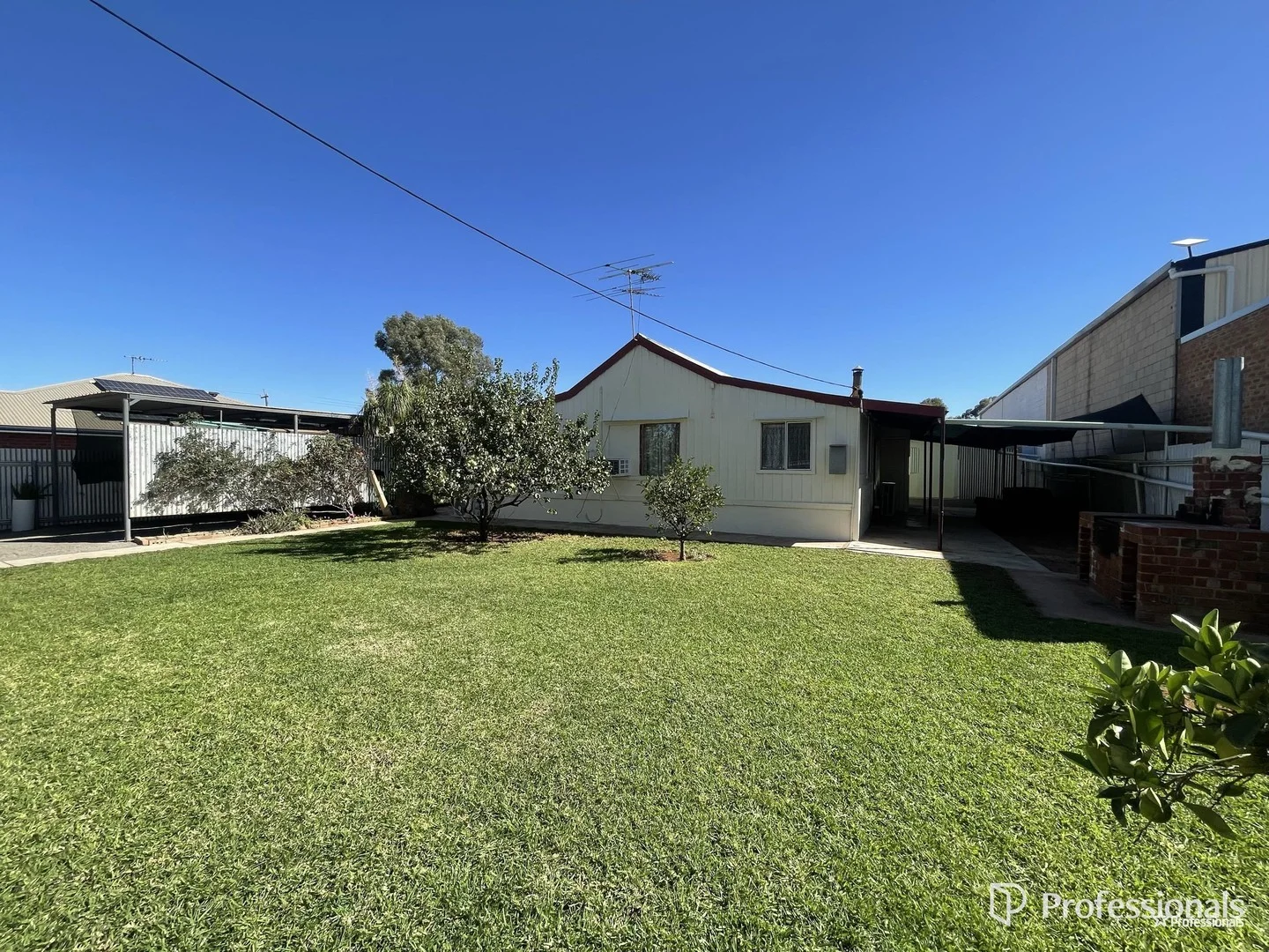 Primary image of 380 Hay Street, Kalgoorlie WA 6430