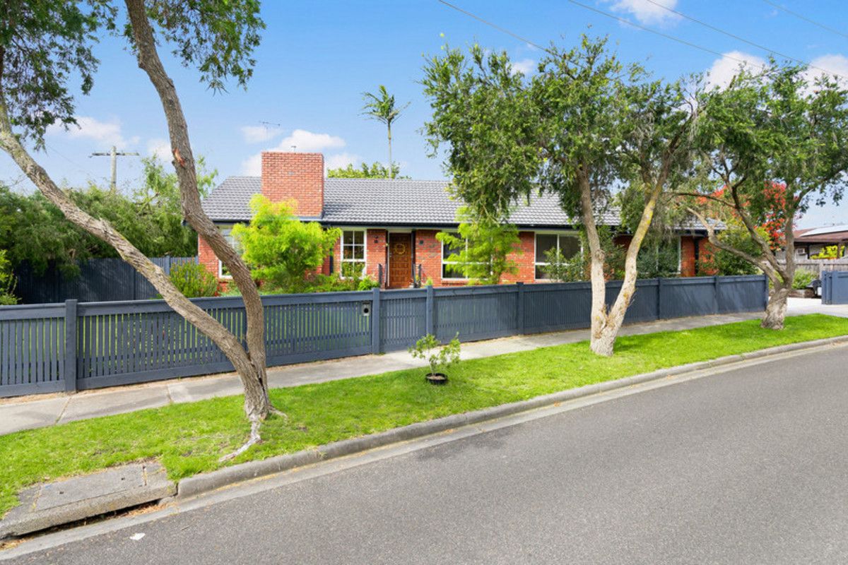 4 bedrooms House in 91 Wangarra Road FRANKSTON VIC, 3199