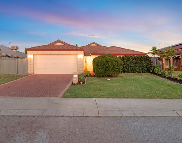 17 Gadd Avenue, Byford WA 6122