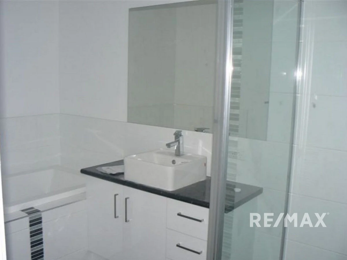 Additional image 5 of 1/3 Mark Winter Court, Bellbird Park QLD 4300