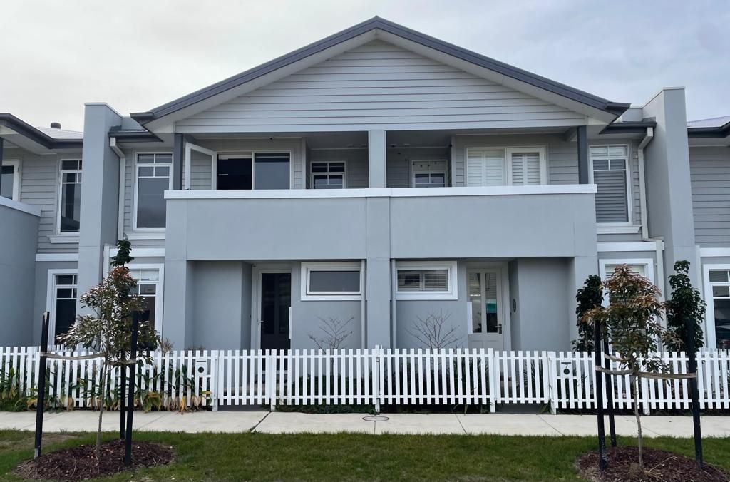 5 Monterey Street, Armstrong Creek VIC 3217 Townhouse For Rent 190