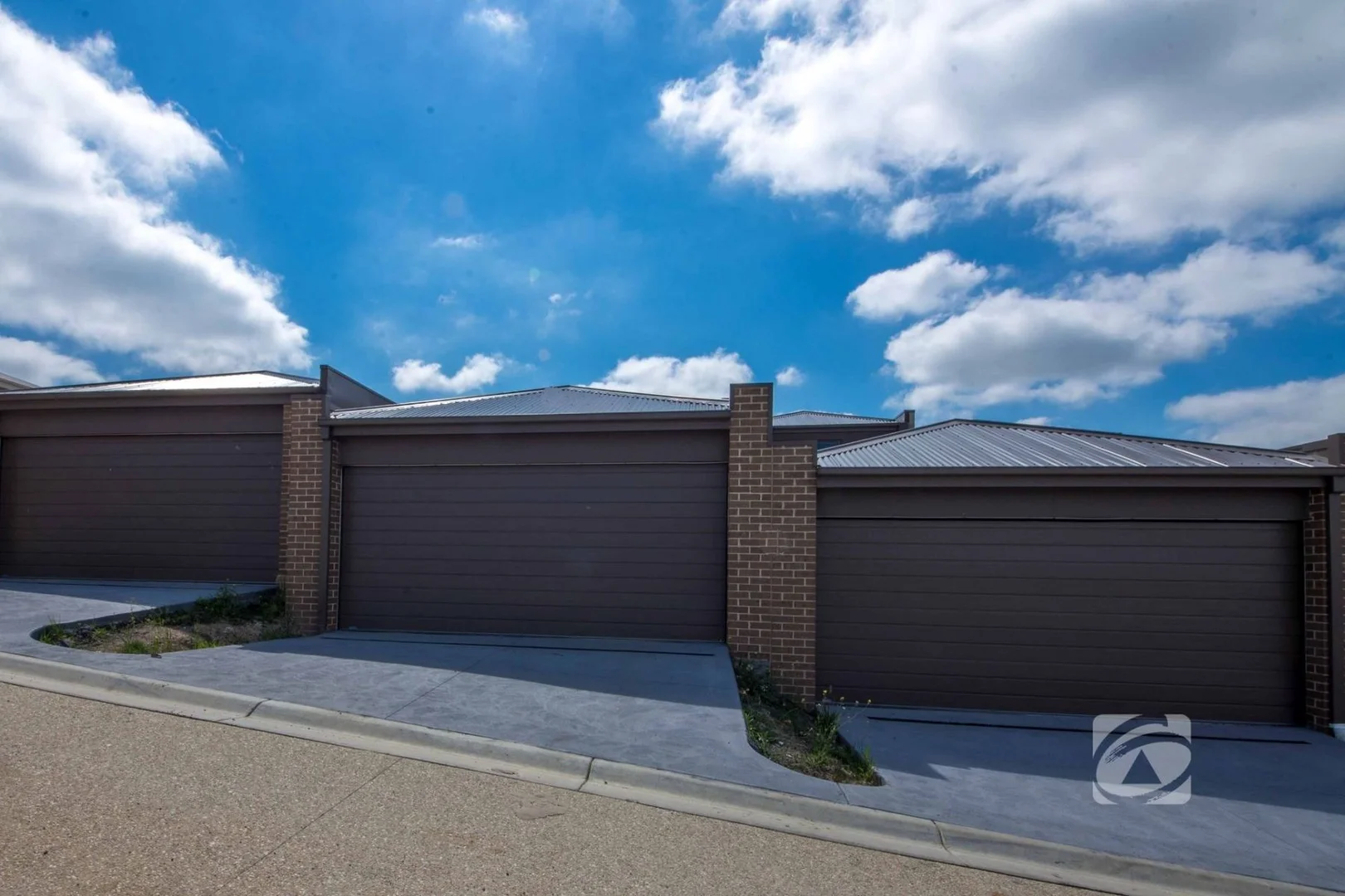 Additional image 12 of 37/23 Atlantic Drive, Pakenham VIC 3810