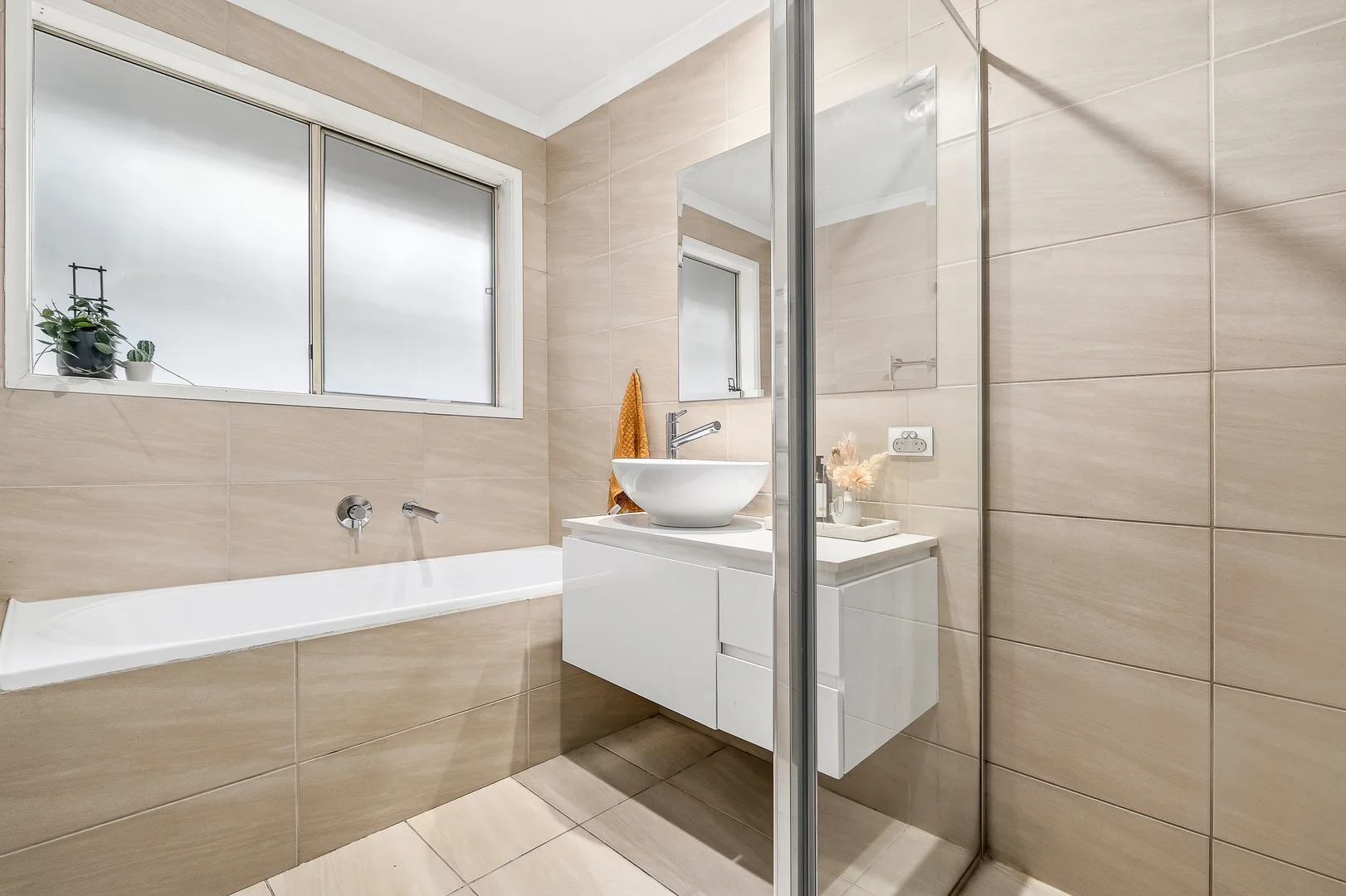 Additional image 13 of 1 Raymond Elliot Court, Park Orchards VIC 3114