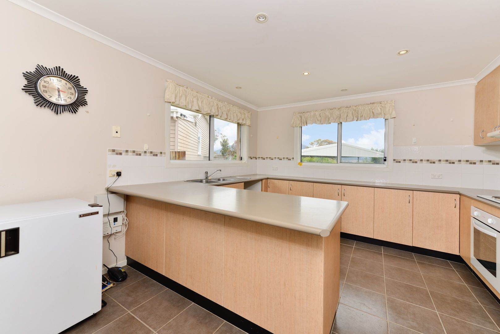 1/18 Shenstone Place, Montrose TAS 7010, Image 2