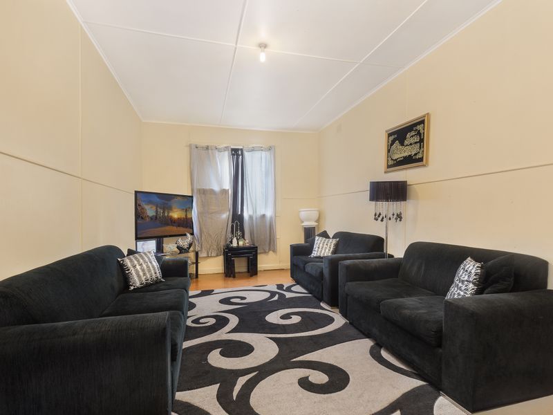 2 Hercules Street, Fairfield East NSW 2165, Image 2