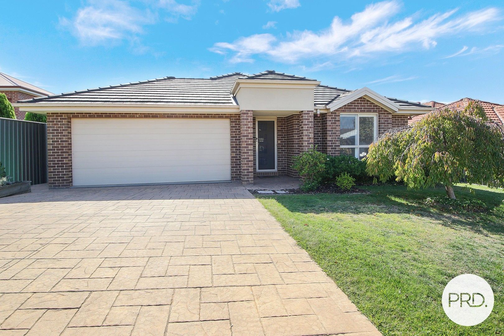 10 James Place, East Albury NSW 2640, Image 0