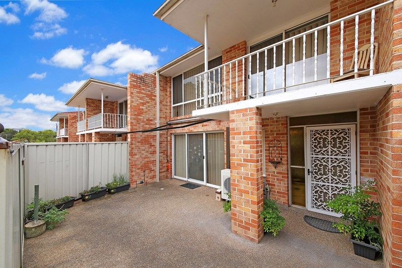 3 bedrooms Townhouse in 5/19 Dellwood BANKSTOWN NSW, 2200