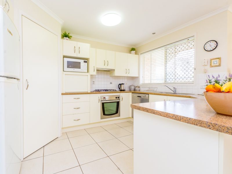 51 Lorikeet Drive, Tamaree QLD 4570, Image 2