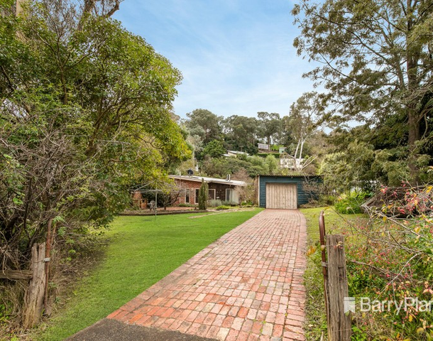 6 Daphne Crescent, Hurstbridge VIC 3099